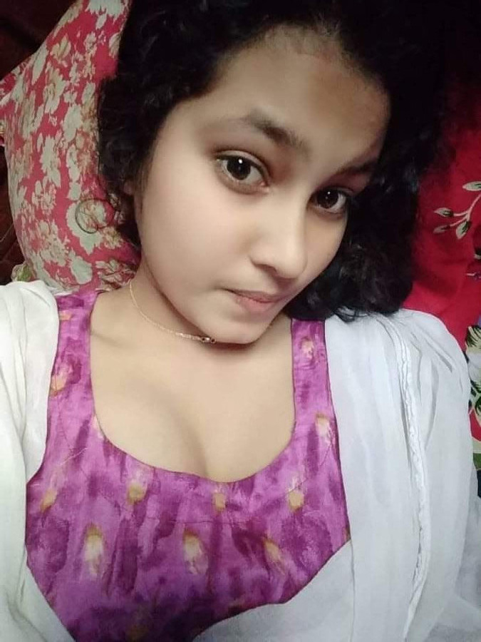 Reeya🇧🇩 & Nazifa 🇧🇩 V.VIP Girl ⭐ #e1WcON9y