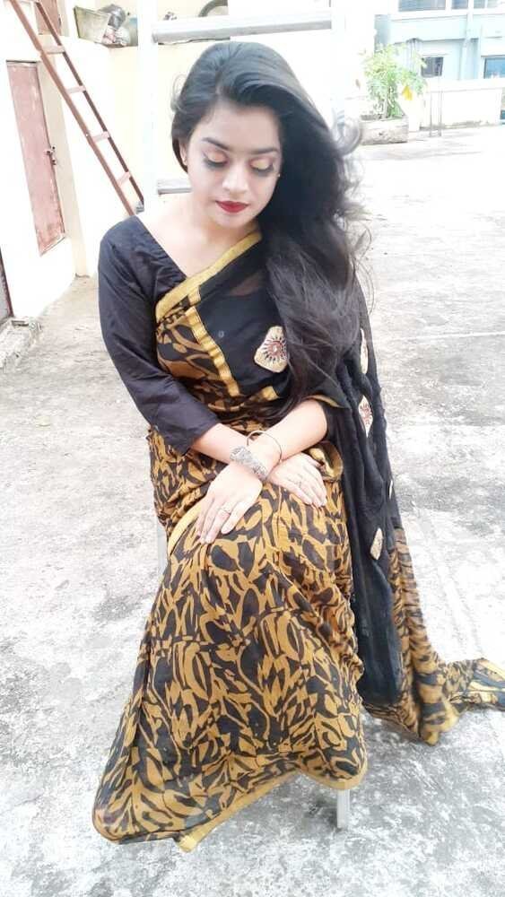 Reeya🇧🇩 & Nazifa 🇧🇩 V.VIP Girl ⭐ #hAKuUhKW
