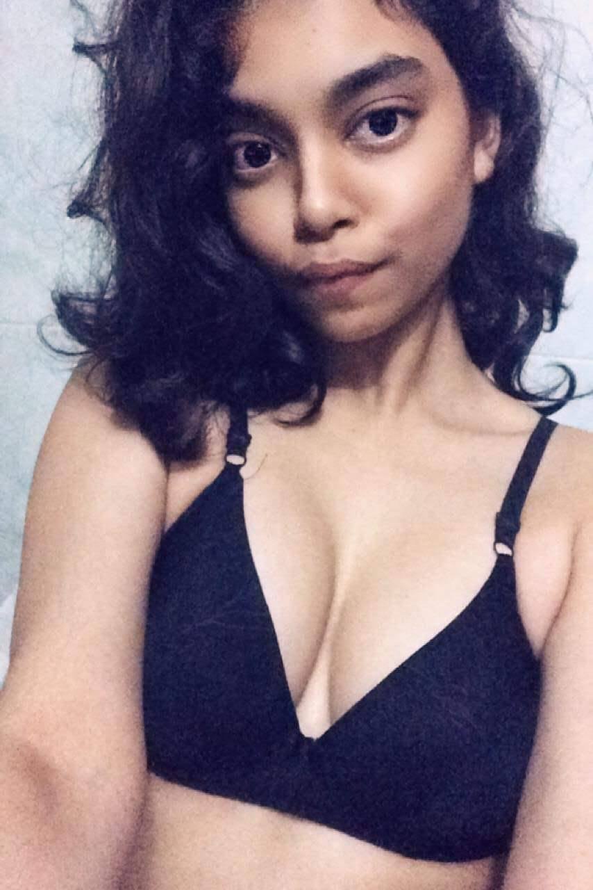 Reeya🇧🇩 & Nazifa 🇧🇩 V.VIP Girl ⭐ #qiOZlUW0