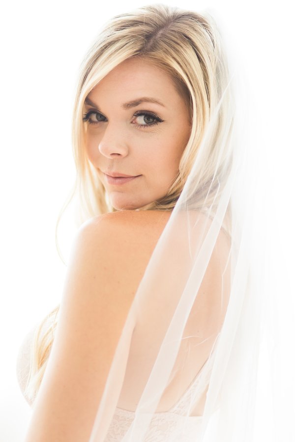 Classy Boudoir // Dirty Blonde Hair Woman Previews What's in Store for Hubby #t8CRLfez