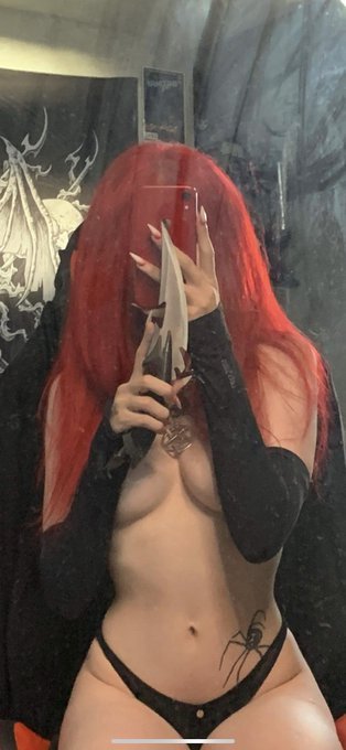 goth slut #ob0RBfaW