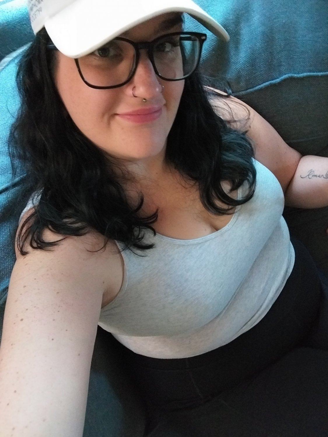 A naughty wife was sent to me as a pm #XCxxQAtr