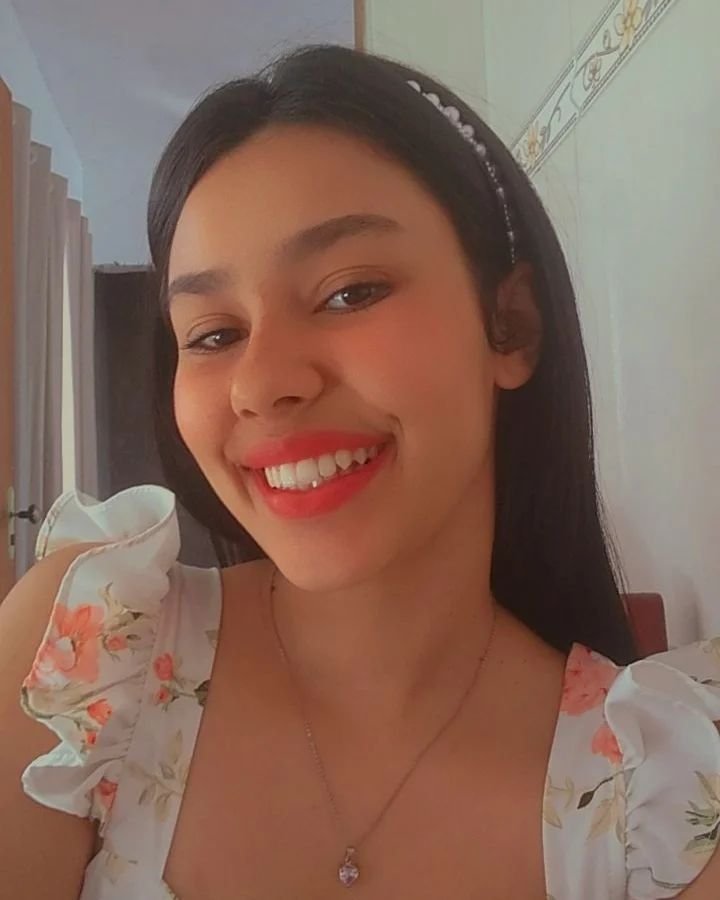 Sabrina vadia deliciosa #8TrUuEQV
