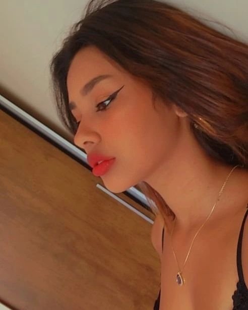 Sabrina vadia deliciosa #HUehC6ar