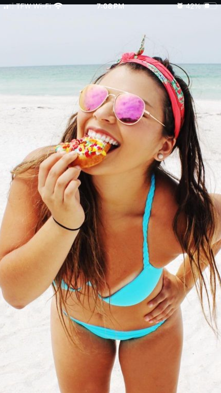 Columbian UF Sorority Slut Made a Name For Herself at the Frat Houses #S7RnltLB