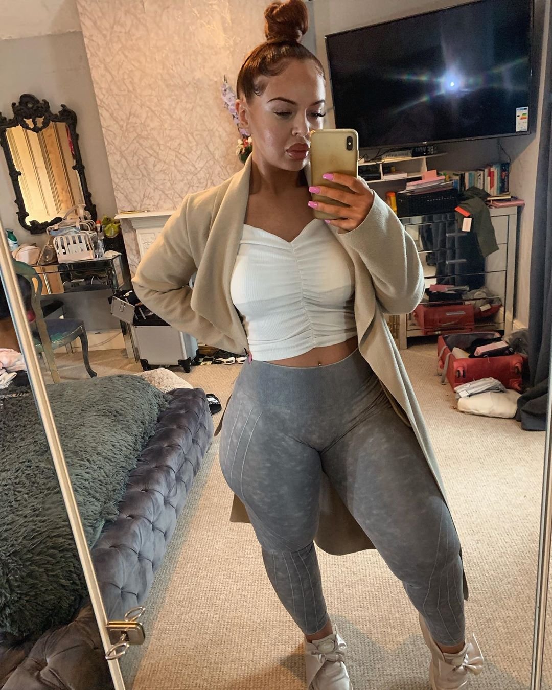 Saggy bubble pawg #RjbmfA0T