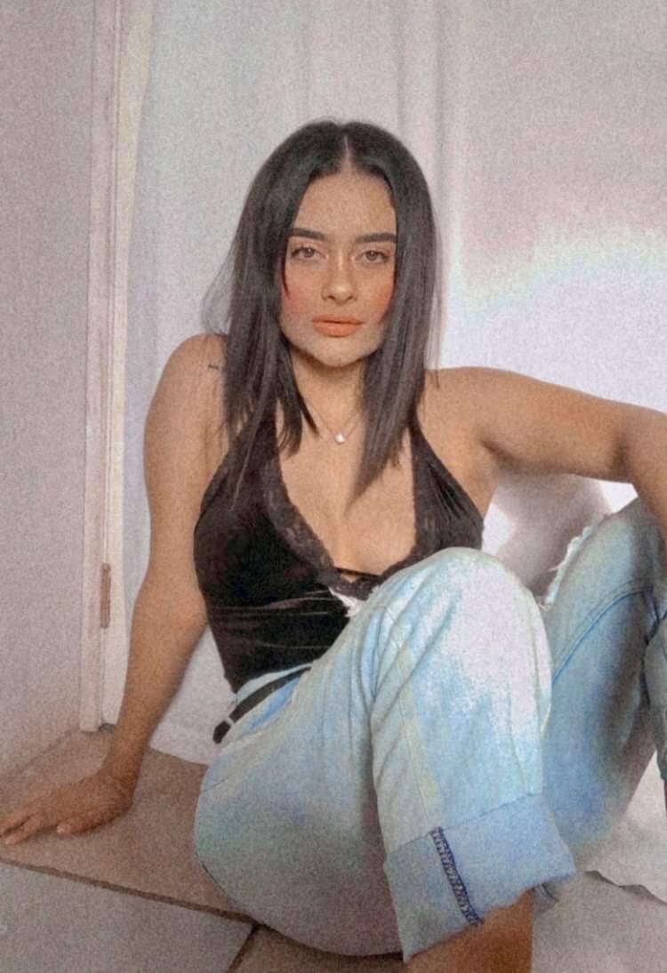 Flaquita mexicana niña bien de Tuxtla Gutiérrez chis. #Gozl2wmi