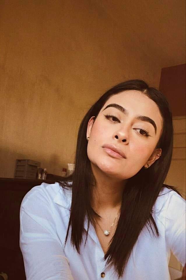 Flaquita mexicana niña bien de Tuxtla Gutiérrez chis. #XoUCeoRj