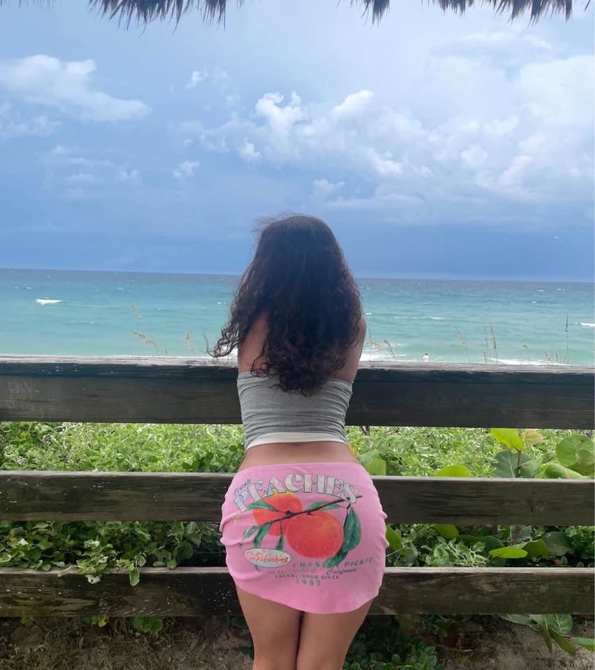 Sexy 19 yo beach bunny submitted by her brother #8dh0EL4Z