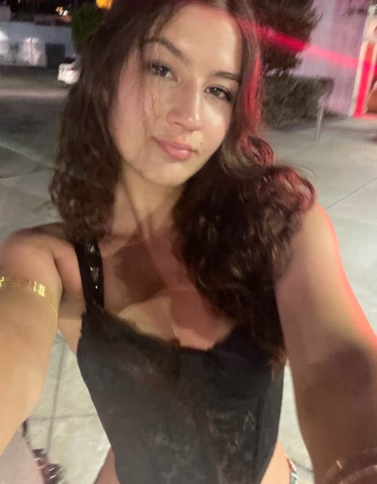 Sexy 19 yo beach bunny submitted by her brother #yhJNuboV