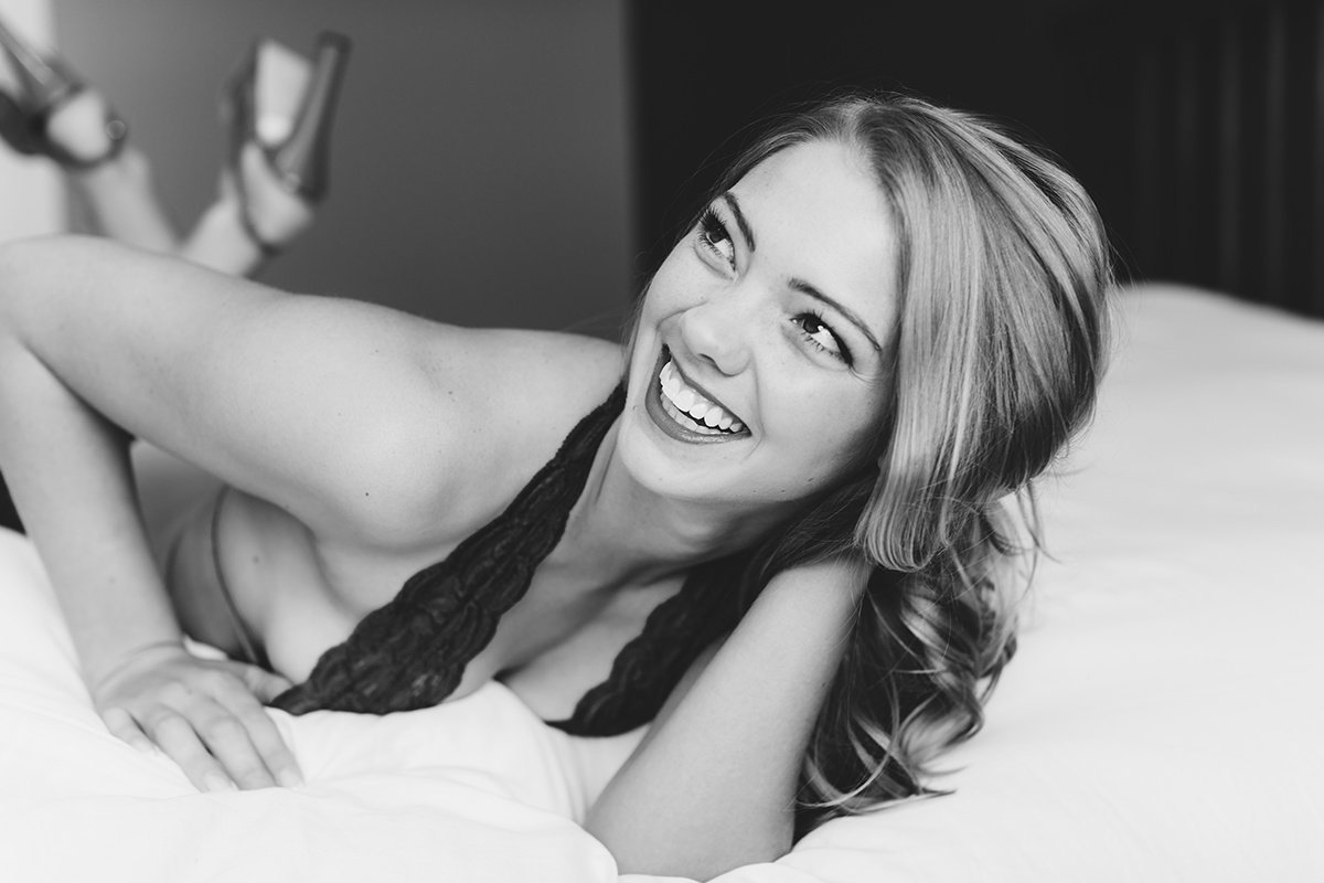 Sexy Louisa Boudoir Shoot #MUk6Wp5A