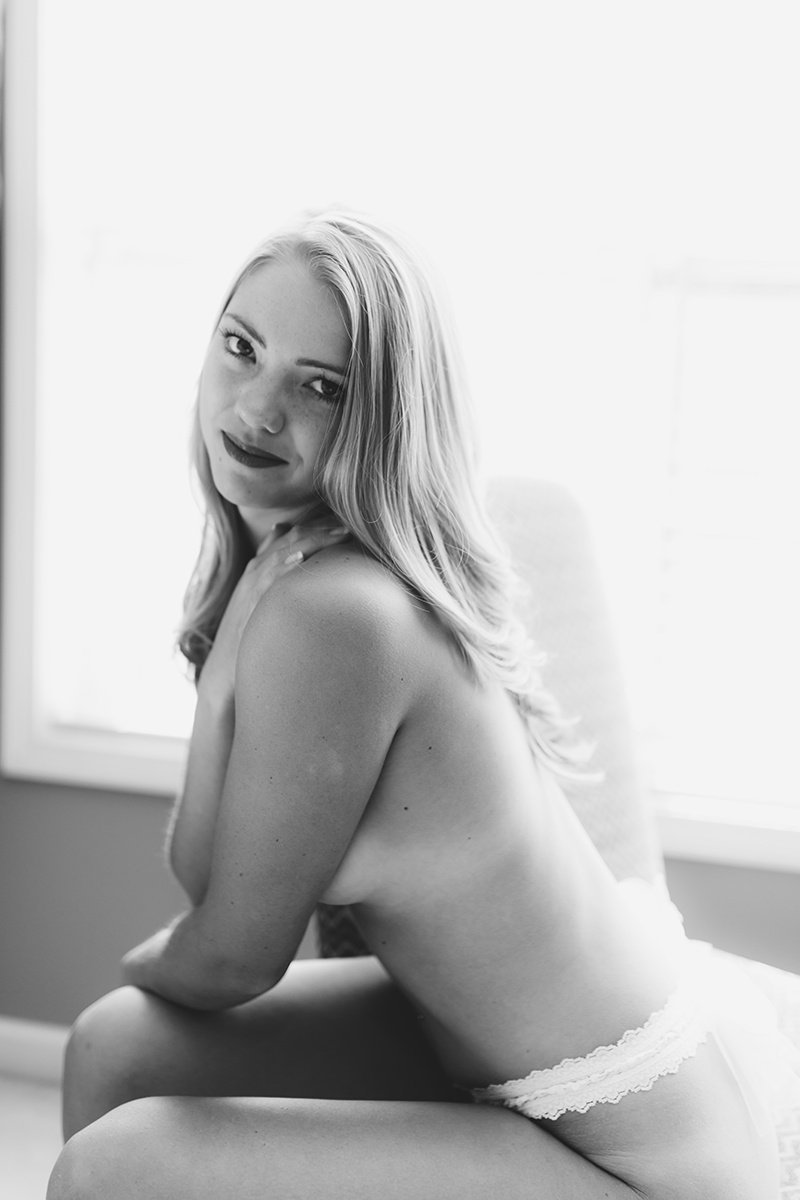 Sexy Louisa Boudoir Shoot #gUL8OY6d