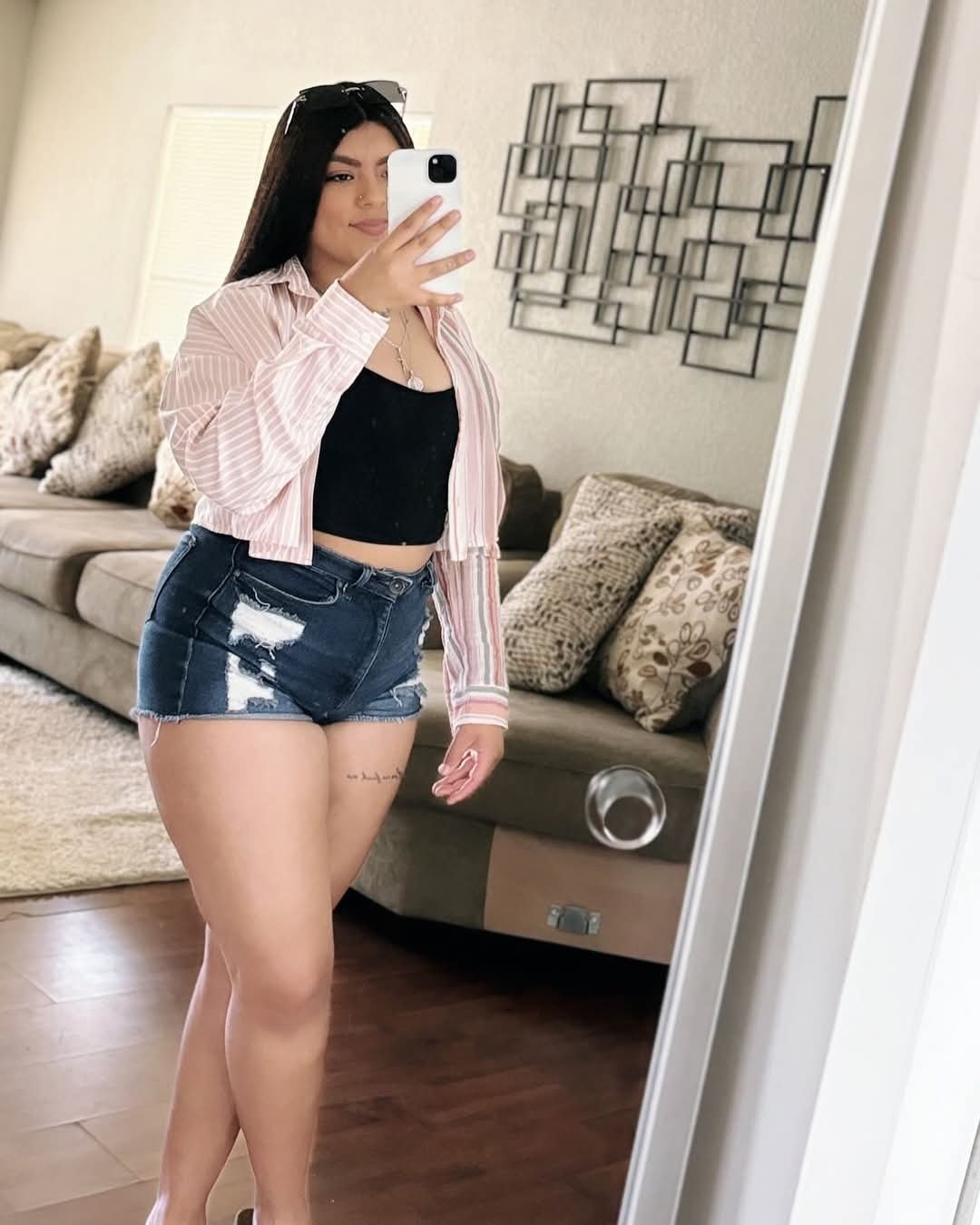 Thick Latina #Nr9LfCe4
