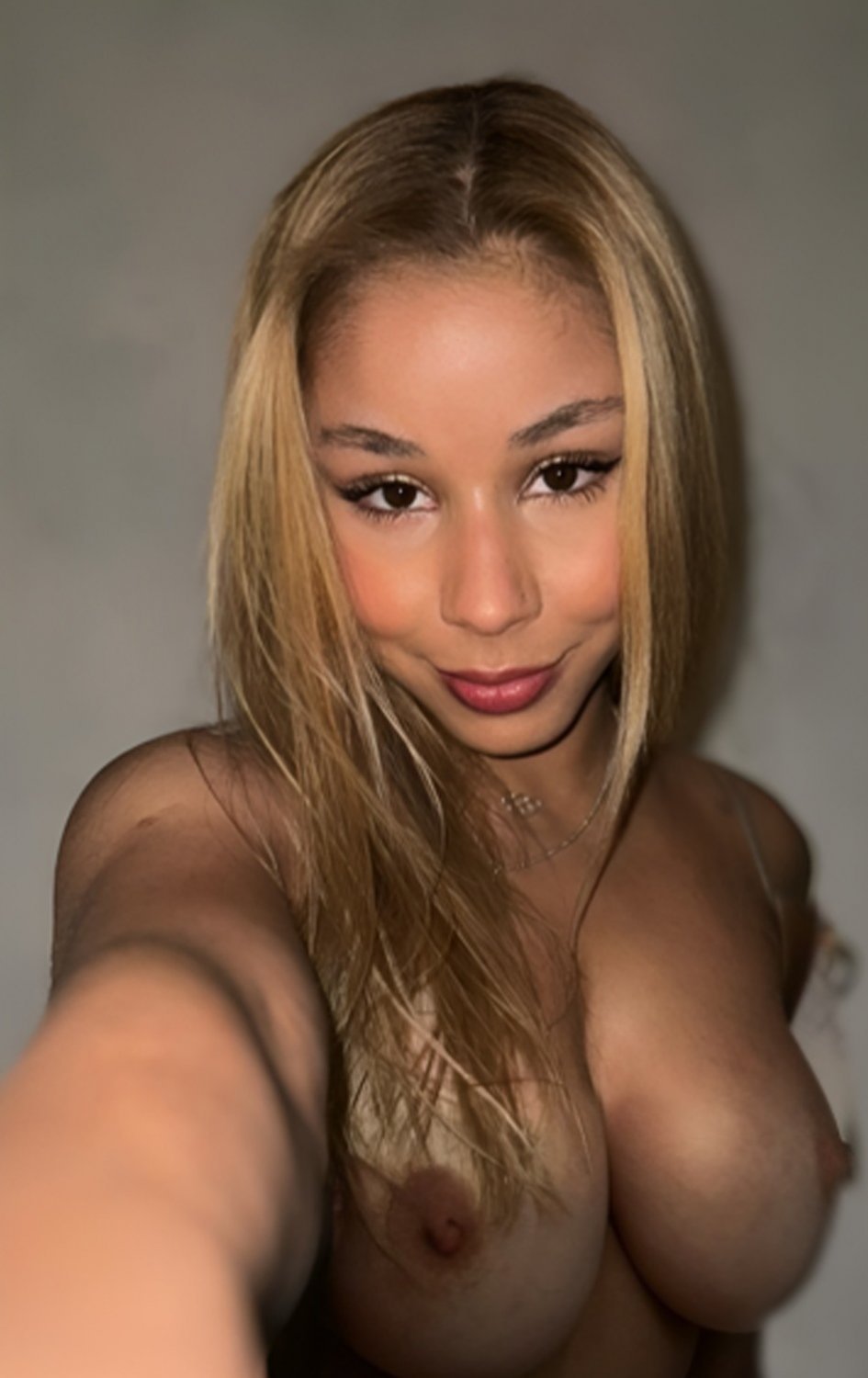 Flavia Saraiva ❤️ #kaBdvIHf